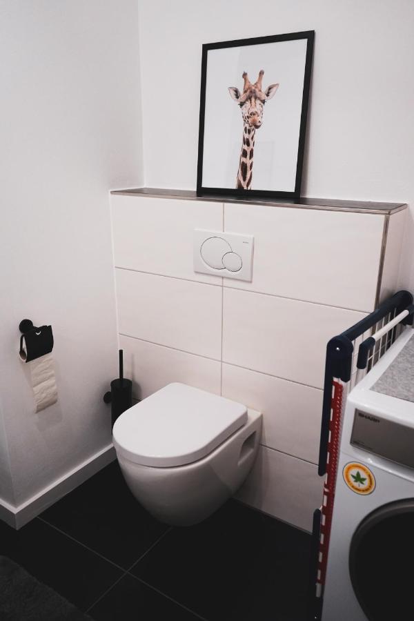 Stilvolles City-Loft Mit Privatem Whirlpool Trier Buitenkant foto